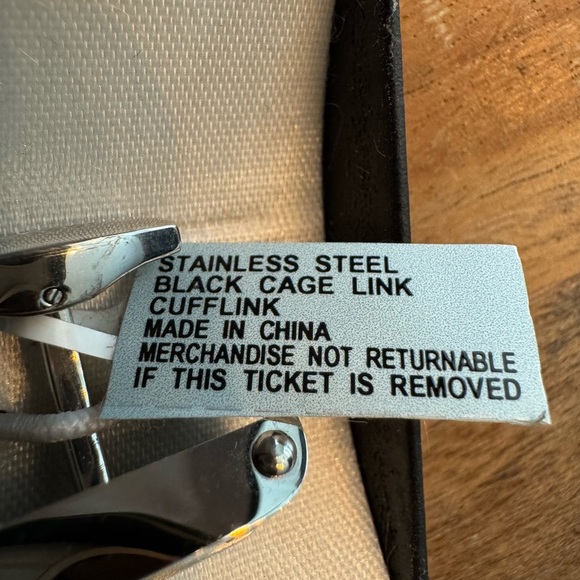 Men’s Stainless Steel Black and Silver Cufflinks NWT in Box - Picture 4 of 6